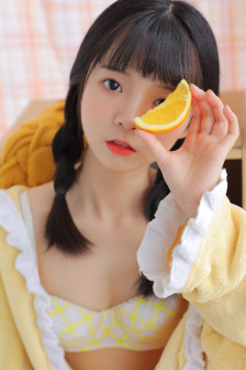 詹妮弗劳伦斯为艺术献身的作品
