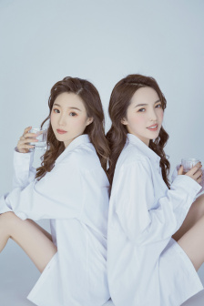 明星专题：李英爱